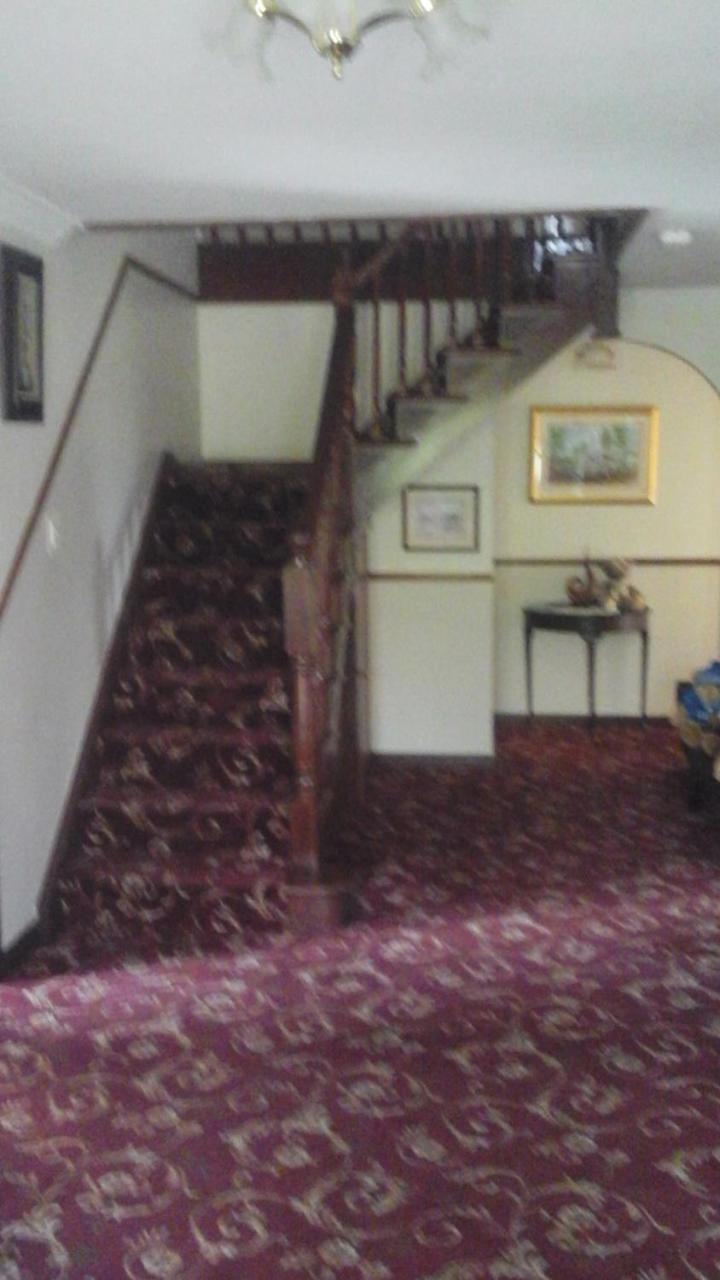 Tir Na Nog B&B Cashel  Esterno foto